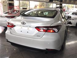 تۆیۆتا کامری